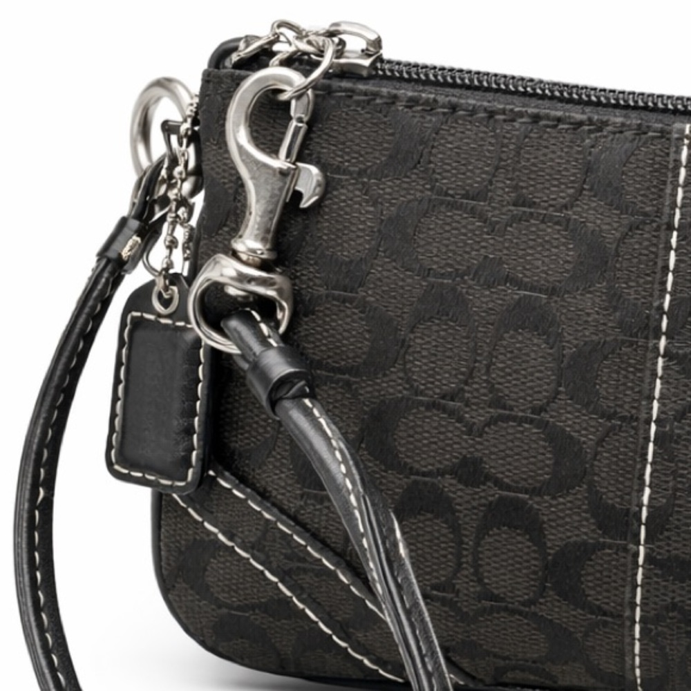 🖤 COACH Signature Canvas Wristlet – Dark Brown/Black 🖤 - Picture 4 of 8